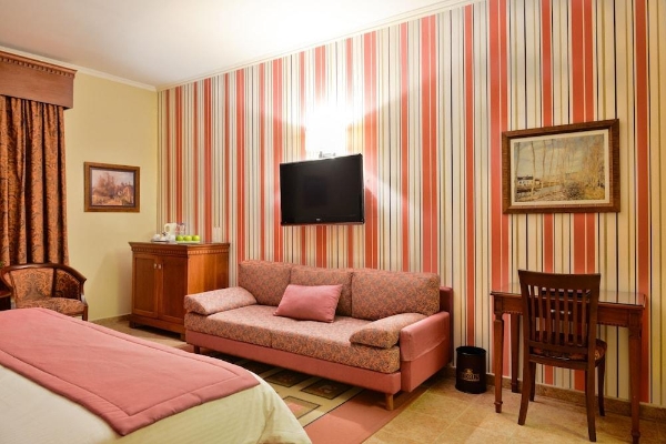 Le Cedrus Hotel (El Arz)